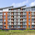Apartment Residenz Am Yachthafen, Ry11 *